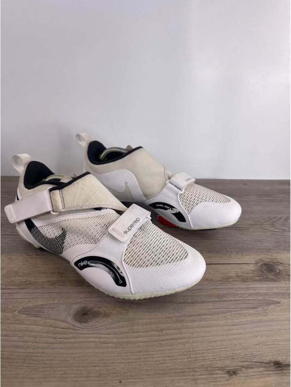 Nike SuperRep Cycle Shoes Women's Size 9 LOOK Delta (3-bolt system)